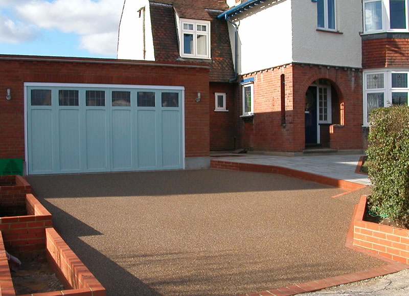 Sureset Resin Bonded Gravel - GM Joyce Surfacing